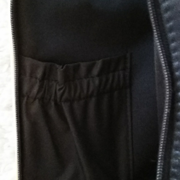 Dior Parfums Double Zipper 💕 Wristlet - Picture 9 of 10